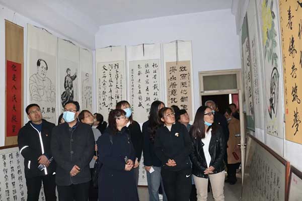 【学党史 忆初心 强党性 】泰安高新区一中党支部赴毛公山红色文化博物馆开展主题党日活动