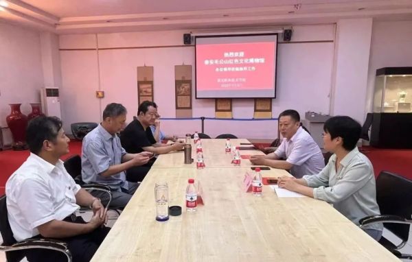馆校交流 | 我馆赴济南市莱芜职业技术学院参观交流文物修复与保护