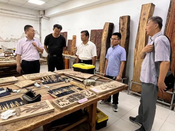 馆校交流 | 我馆赴济南市莱芜职业技术学院参观交流文物修复与保护